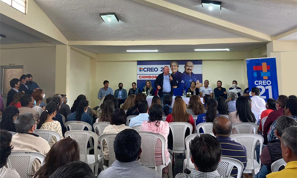 Conversatorio en Chimborazo con Presidente de CREO