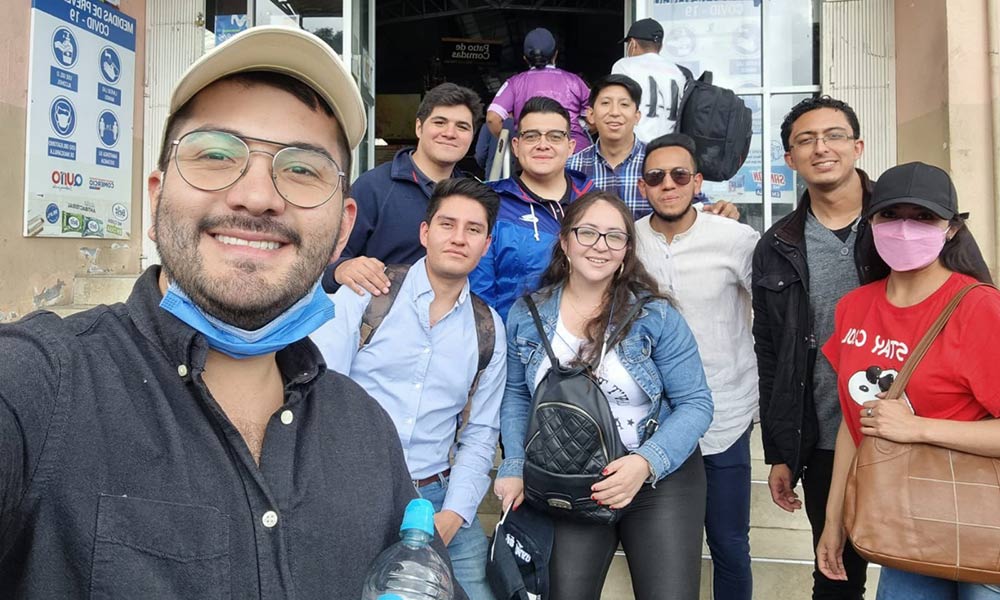 Jóvenes CREO dialoga con los vecinos del Norte de Quito