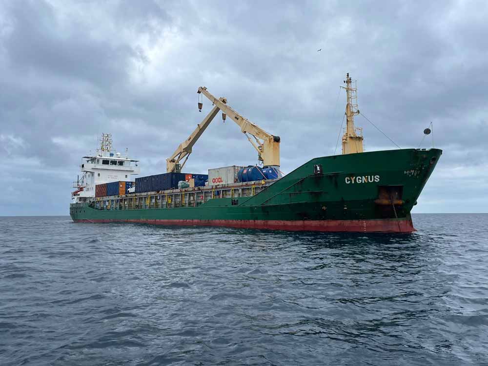 #Galápagos | El buque Cygnus arribó esta mañana a Puerto Baquerizo Moreno.