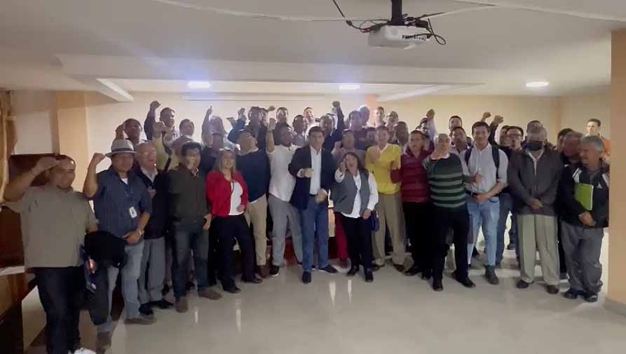 [video] Junto a nuestros equipos de IMBABURA hoy decimos: ¡Con Guillermo Lasso nuestro trabajo continúa!